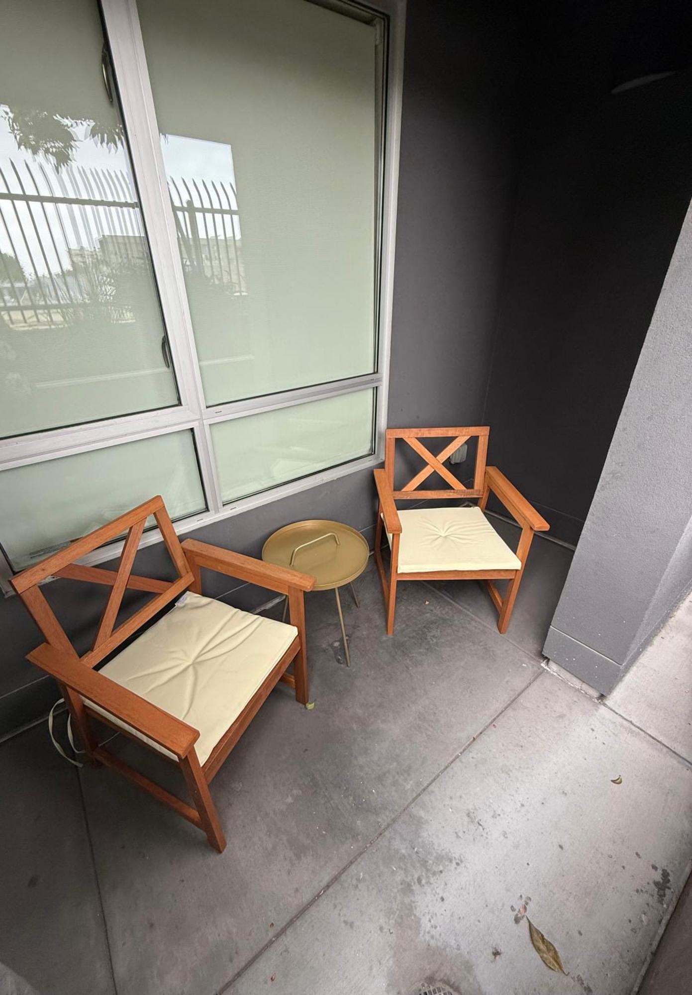 Apartamento 1br W Patio In Hollywood!! *
